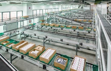 Địa chỉ cung cấp hệ thống băng tải tự động hóa chất lượng TPHCM